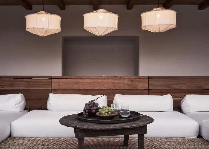 Nomad Mykonos - Small Luxury Of The World 5*