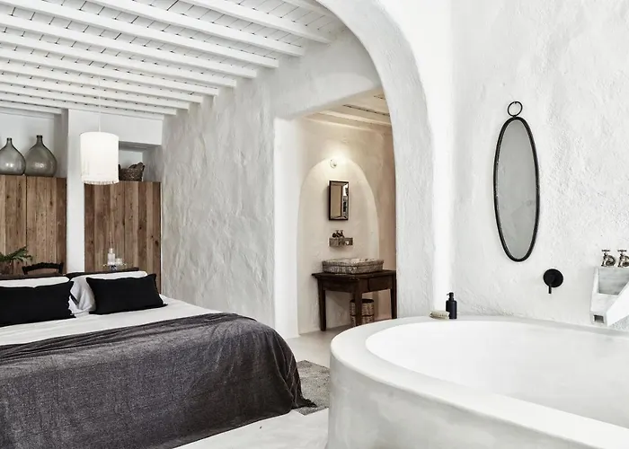 Nomad Mykonos - Small Luxury Of The World 5*